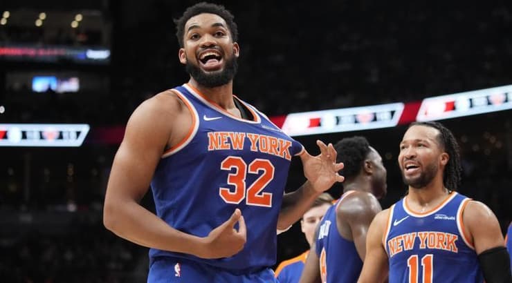 קארל אנתוני טאונס