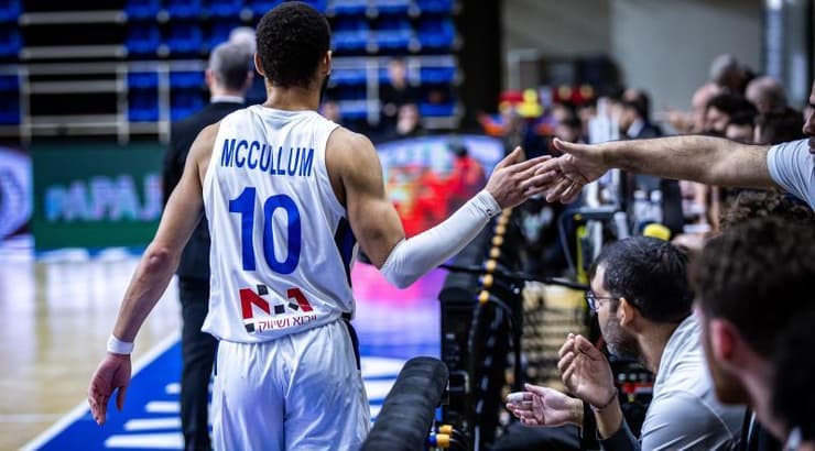 קנדל מקולום (פיב"א) קנדל מקולום