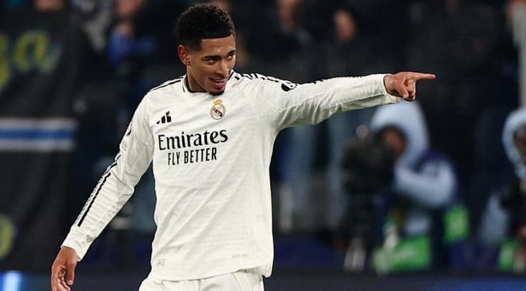 ג'וד בלינגהאם חוגג