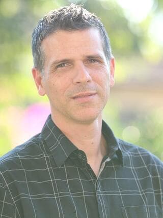 ד"ר כפיר פפר, מנהל היחידה לטיפולים מתקדמים במרכז לבריאות הנפש לב השרון