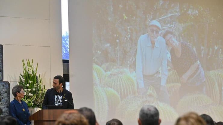עודד ליפשיץ בבית הנשיא. "מה שנותן את הכוח להמשיך ולהיאחז זו התקווה" (צילום: קובי גדעון/לע״מ) עודד ליפשיץ בבית הנשיא