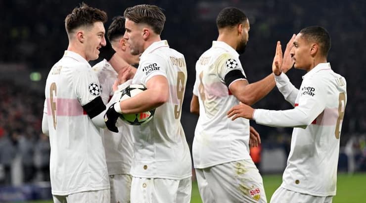 שחקני שטוטגרט מאושרים (רויטרס) שחקני שטוטגרט מאושרים