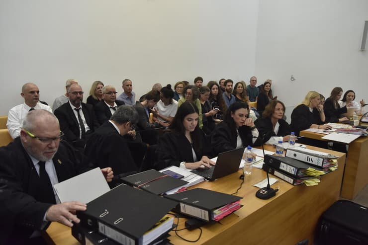 הארכת מעצרם של 4 החשודים בזריקת נורים לעבר בית ראש הממשלה