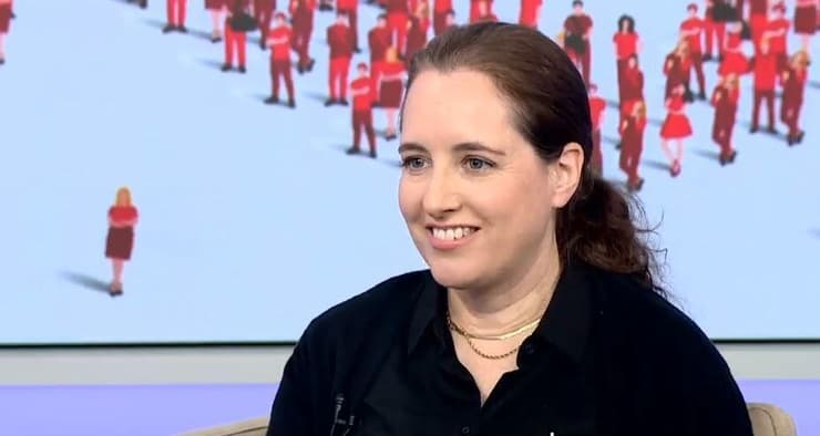 ד"ר ענת וידר־פיינסוד, מנהלת שירות החולה המאושפז ביחידה למחלות זיהומיות של בית החולים שיבא,