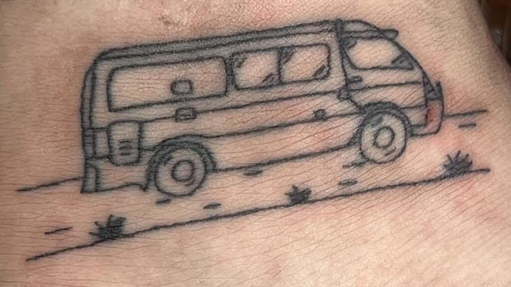 קעקוע של שירלי