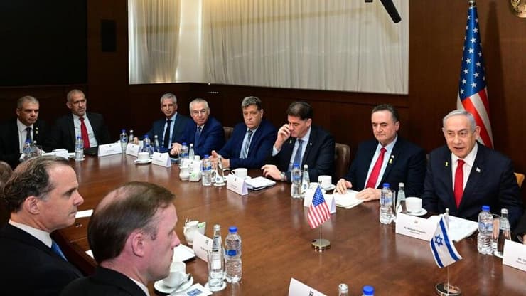 מידור כמעט מוחלט סביב המגעים. הפגישה של סאליבן ומקגורק בישראל (צילום: עמוס בן גרשום/ לע"מ) פגישת ראש הממשלה בנימין נתניהו עם היועץ לבטחון לאומי של ארה"ב ג''ק סאליבן