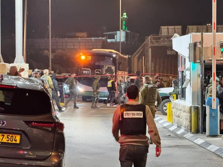 צילום: לירן תמרי זירת הפיגוע במחסום המנהרות