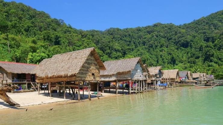 סורין, ביתם של צועני הים (צילום: אליה וינברג) סורין