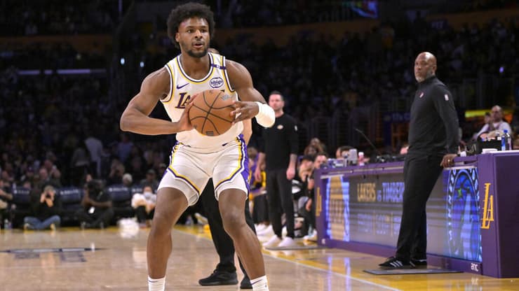 ברוני ג'יימס