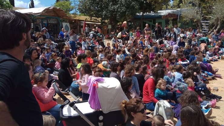 פסטיבל חנוכה באורוות האמנים