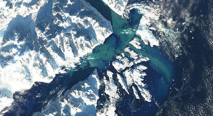 תיעוד השיטפון שאירע במזרח גרינלנד, שהיה בין האירועים הגדולים ביותר בהיסטוריה המתועדת של אירועים מסוג זה (צילום: University of Copenhagen) תיעוד השיטפון שאירע במזרח גרינלנד, שהיה בין האירועים הגדולים ביותר בהיסטוריה המתועדת של אירועים מסוג זה