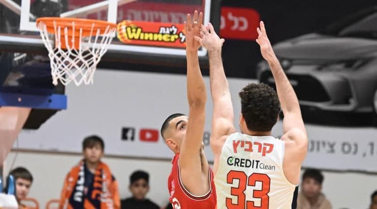 ים מדר ויאיר קרביץ (ראובן שוורץ) ים מדר ויאיר קרביץ