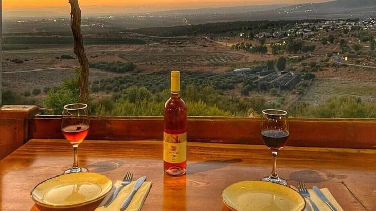 חוות התבלינים ( צילום: בן פרשיץ) חוות התבלינים