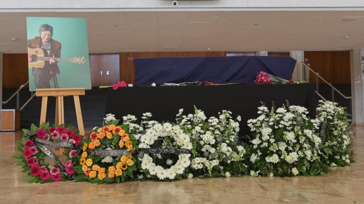 ארונה של קורין אלאל