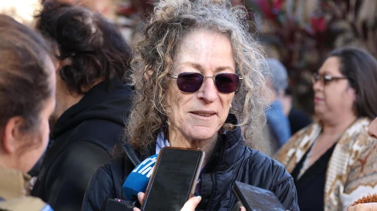 הלוויה קורין אלאל