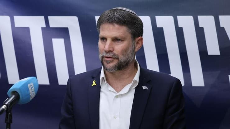 בצלאל סמוטריץ' מדבר על המשך המהפכה המשפטית בישיבת סיעת הציונות הדתית בכנסת