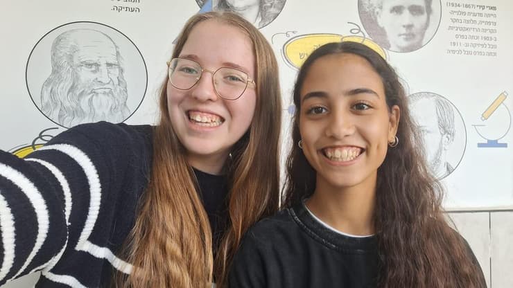 לוריאל ישראל נערות במדע