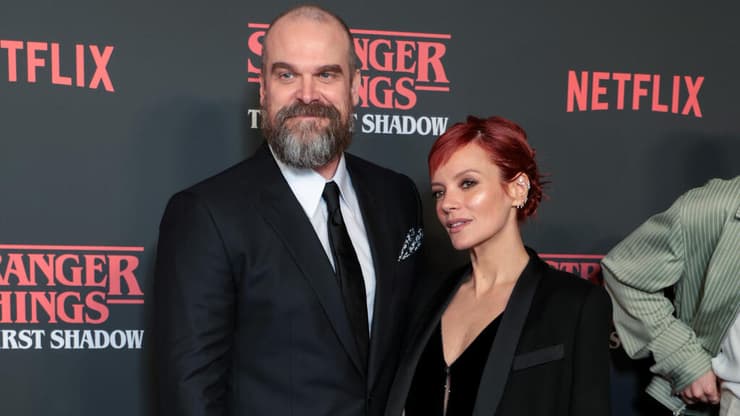 לילי אלן ודיוויד הארבור (צילום: Shane Anthony Sinclair/Getty Images) לילי אלן דייויד הארבור