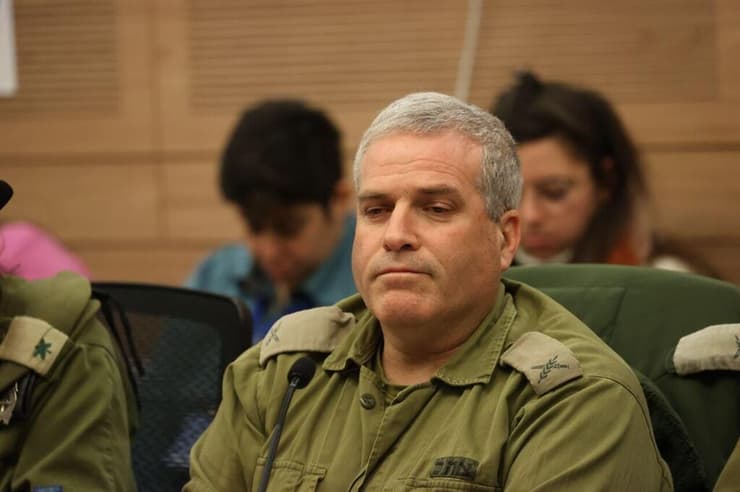 נציג צה"ל תא"ל במיל' משה שנייד בועדת החוץ והביטחון - הצעת חוק מסירת מידע סודי לראש הממשלה ולשרים (פרשת הדלפת המסמכים)