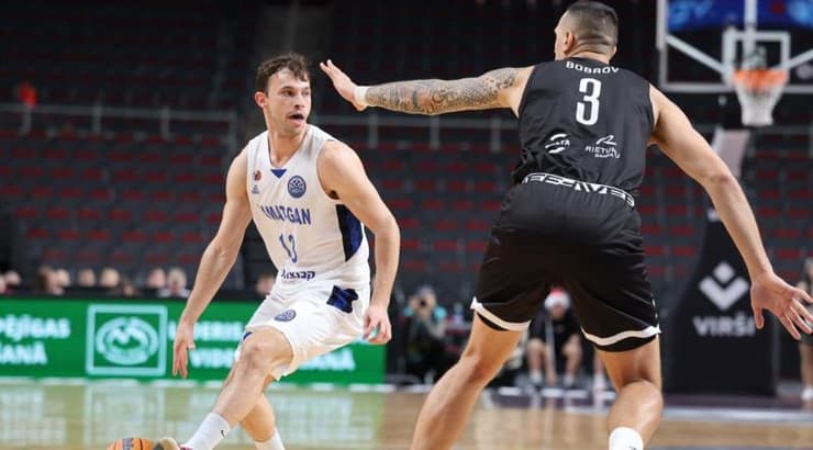 אחראי על הרגע הגדול ברבע. רועי הובר (שקד אבן, ריגה, באדיבות מכבי קבוצת כנען רמת גן) אחראי על הרגע הגדול ברבע. רועי הובר