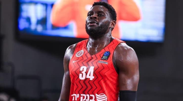 דרק אוגביידה