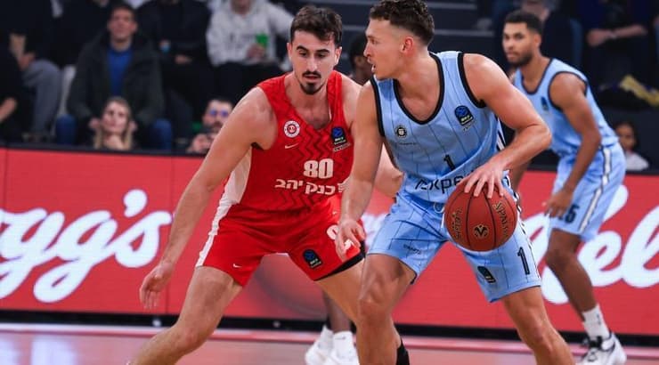 אור קורנליוס במאבק