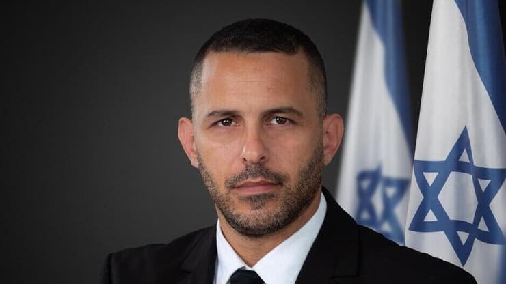 עו"ד רואי כחלון