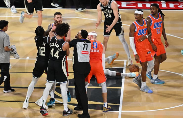 והיה גם מכות: פרינס והרטנסטיין בעימות ברבע השני