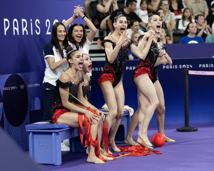 תערוכה עדות מקומית 