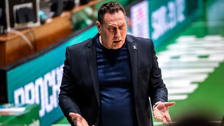 "לא היינו שם". גודס (אתר פיב"א) מאמן הפועל חולון גיא גודס