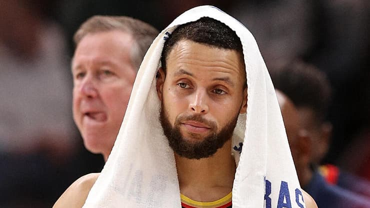 שחקן גולדן סטייט ווריורס סטף קרי