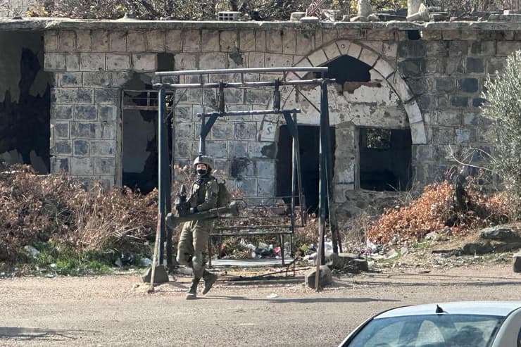 כוחות צה"ל באיזור קוניטרה שבסוריה