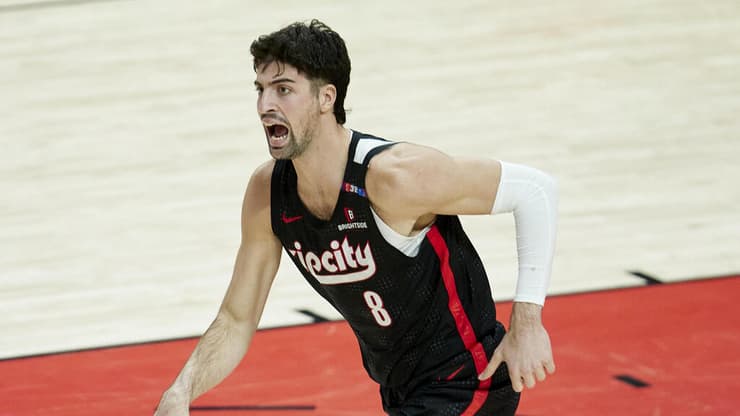 שחקן פורטלנד טרייל בלייזרס דני אבדיה