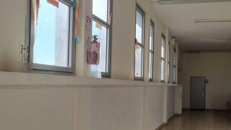 אילוסטרציה התגוננות בית ספר