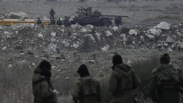 חיילי צה"ל בסוריה (צילום: AP Photo/Matias Delacroix) חיילי צה"ל בקו אלפא