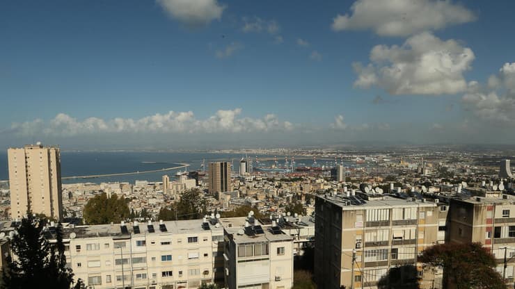 מבט על חיפה משכונת הדר עליון