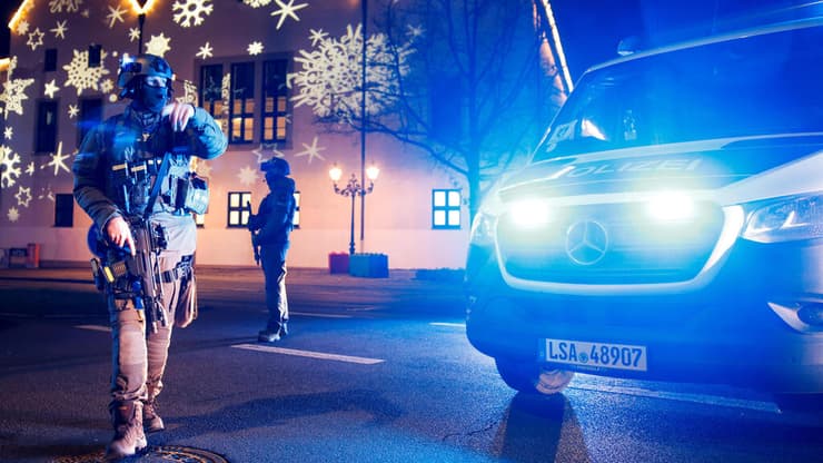 אירוע דריסה במגדבורג גרמניה (צילום: REUTERS/Axel Schmidt) אירוע דריסה במגדבורג גרמניה