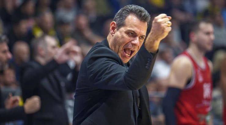 דימיטריס איטודיס חוגג (רועי כפיר) דימיטריס איטודיס חוגג