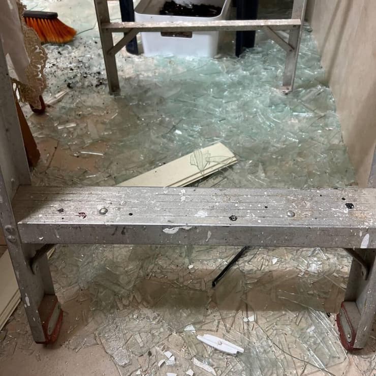 הנזק בתל אביב יפו מהטיל החות'י 