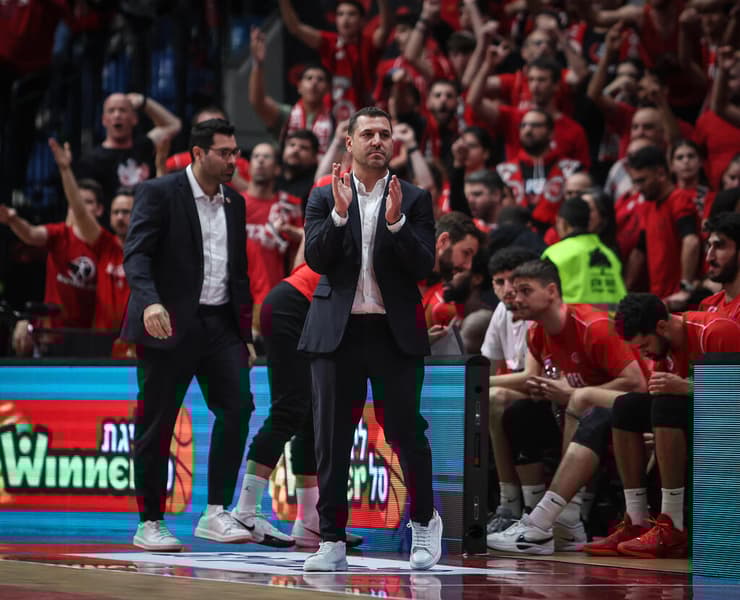 "ההבדל היה בהגנה". יונתן אלון (צילום: עוז מועלם) מאמן הפועל ירושלים יונתן אלון