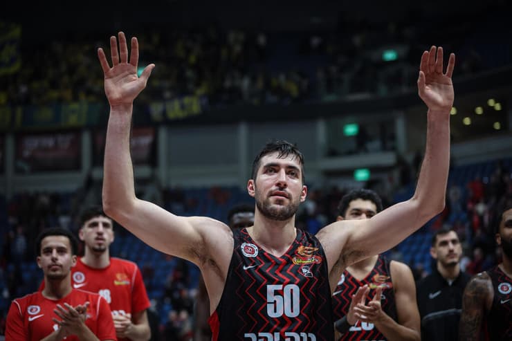 "יש הרבה כישרון התקפי עם הרבה מאוד שכל". זוסמן (צילום: עוז מועלם) שחקן הפועל ירושלים יובל זוסמן