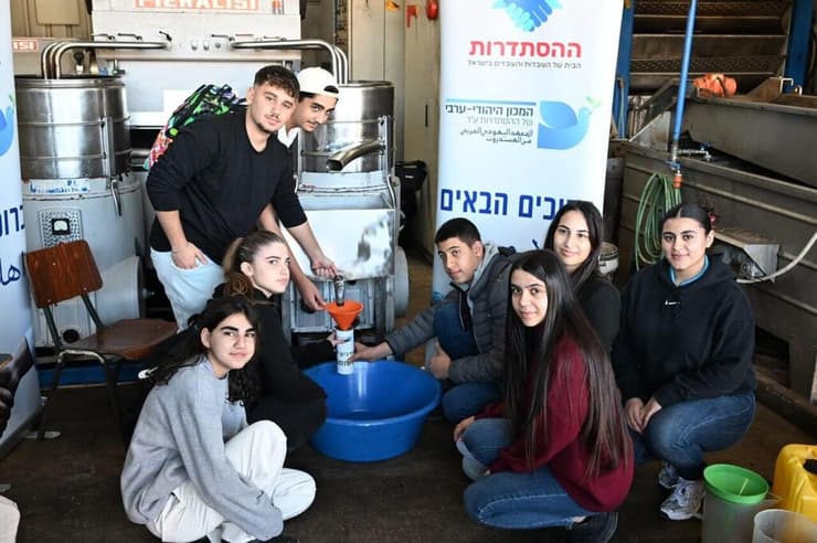 "בני הנוער הם התקווה"    