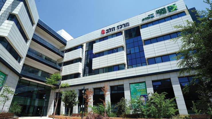 בניין האשפוז החדש בקפלן (צילום: גילעד שעבני שופן) בניין האשפוז החדש בקפלן