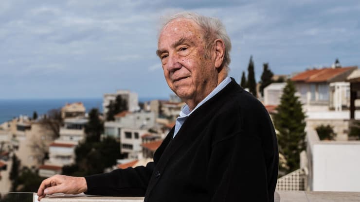 פרופ' יורם פלטי