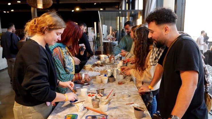 יריד הלימודים והתעסוקה שנערך עבור ניצולי הנובה במסגרת פרוייקט "שווים בתעסוקה"