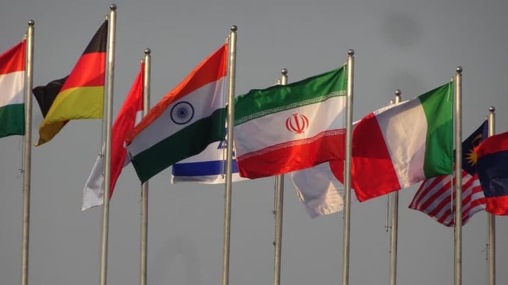 תערוכת הנשק בהאנוי בירת ויטנאם - יריד ההגנה הבינלאומי 2024