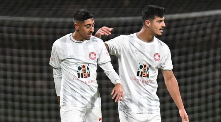 יניב מזרחי ומור בוסקילה חוגגים (ראובן שוורץ) יניב מזרחי ומור בוסקילה חוגגים