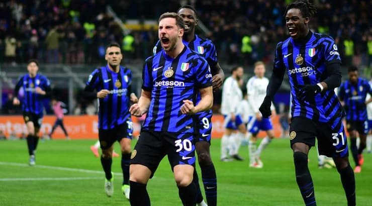 קרלוס אגוסטו בטירוף