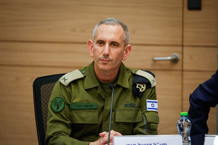 הנבואה שהתגשמה. דובר צה"ל היוצא דניאל הגרי (צילום: דוברות הכנסת – נועם מושקוביץ') דובר צה"ל דניאל הגרי בוועדת חוץ וביטחון
