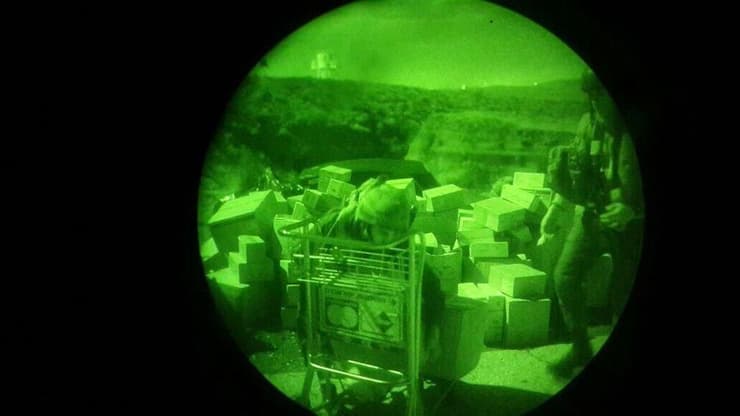 "לקחתי בחשבון שעלול להגיע הבחור שיתהפך עליי". הסיוע בגבול סוריה (צילום: דובר צה"ל) הסיוע ההומניטרי מישראל ל סוריה במבצע "שכנות טובה"